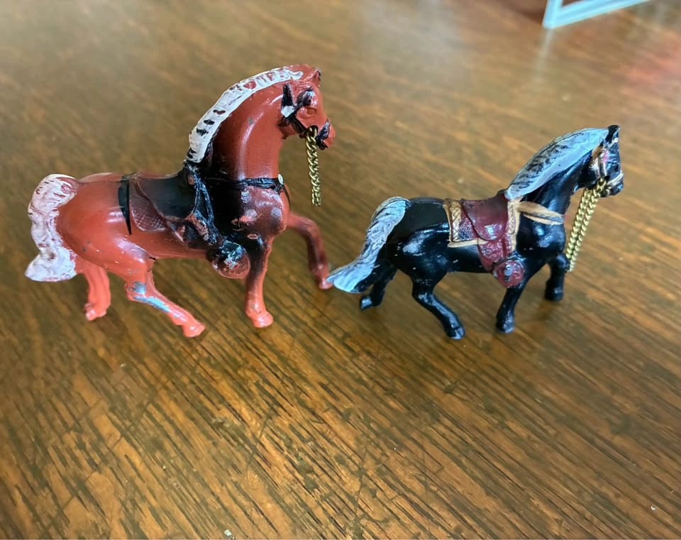 Vintage Mid-Century Miniature Cast Metal Horses (PAIR)