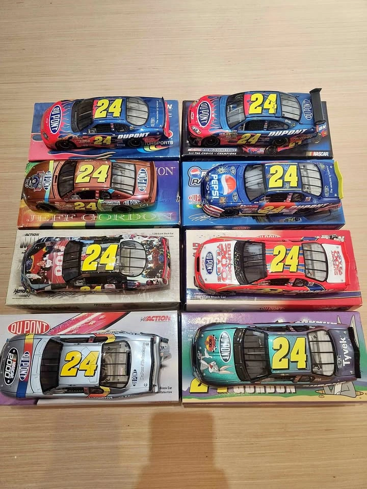 Jeff Gordon Diecast 1/24