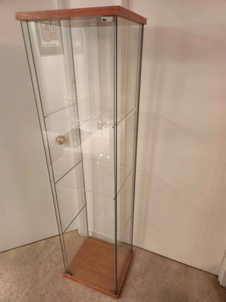 IKEA Detolf Glass Display Case - photo 3