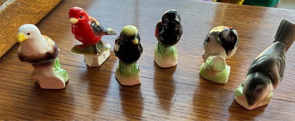 Vintage 1960s Tender Leaf Tea Bird Figurines - Lot Of 25 - photo 2