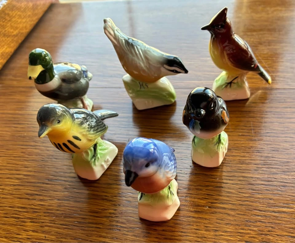 Vintage 1960s Tender Leaf Tea Bird Figurines - Lot Of 25 - photo 3