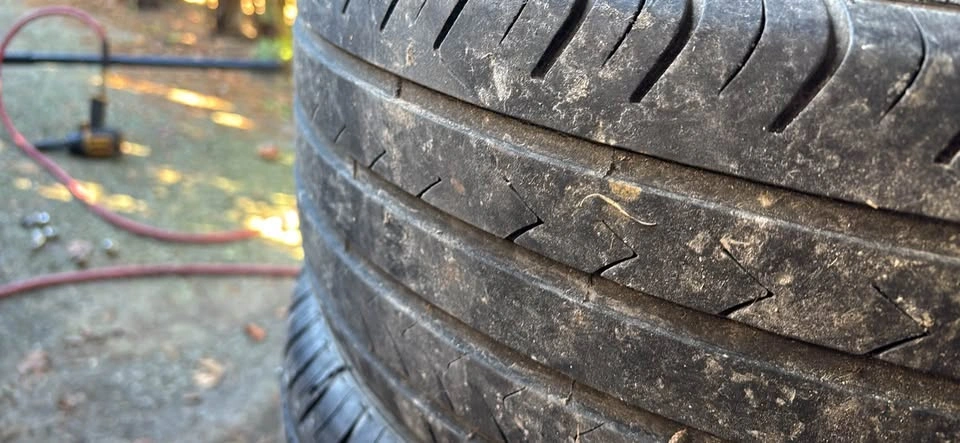Dodge Dart Rims and tires 18” - photo 3