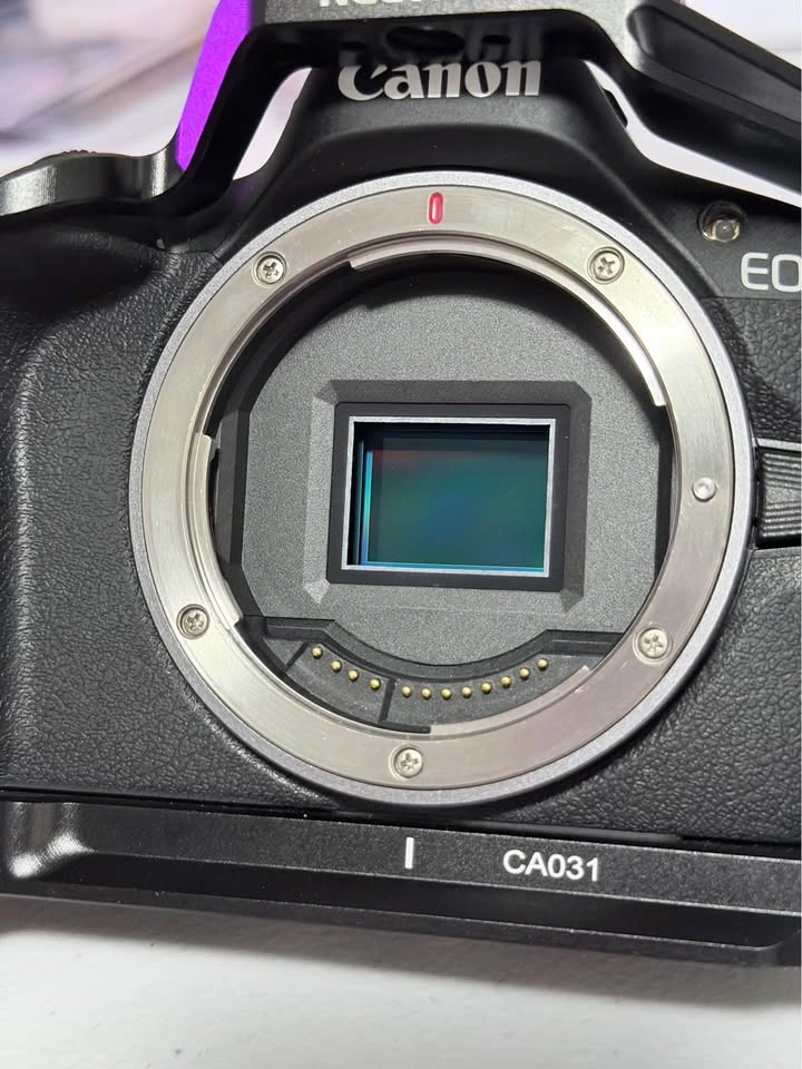 Canon EOS R50 - photo 2