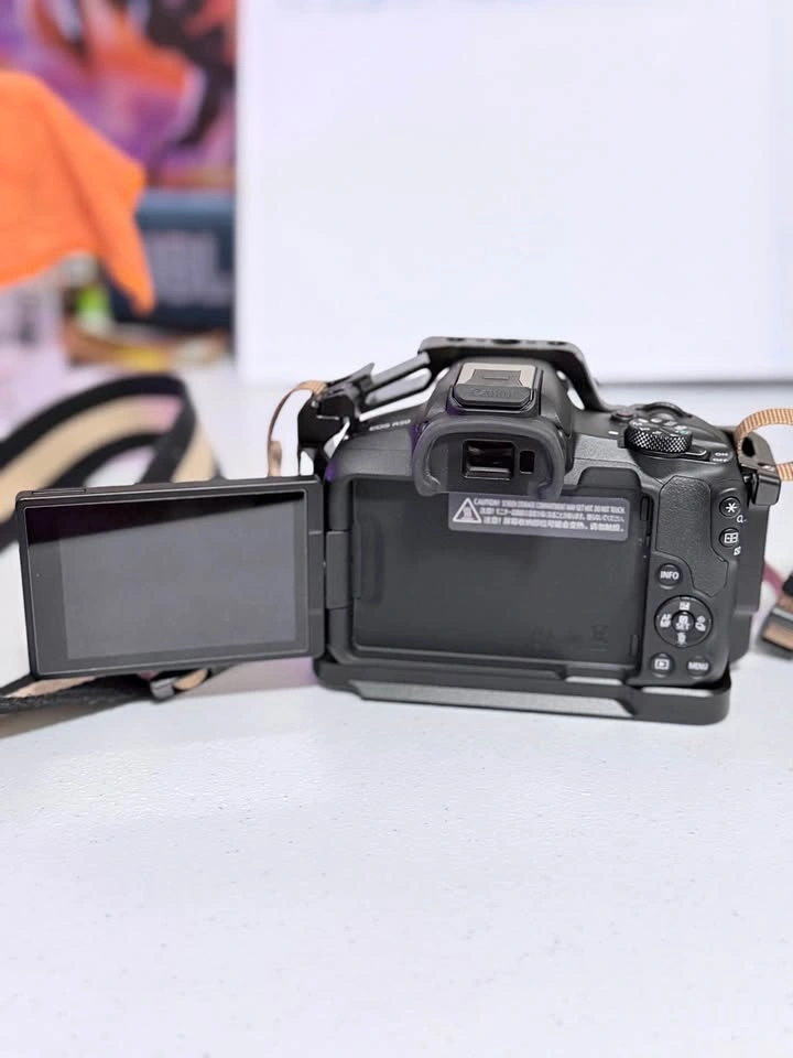 Canon EOS R50 - photo 3