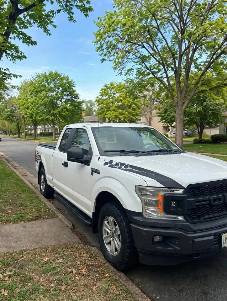 2018 Ford F-150 XL 4x4 – 5.0L V8 – SuperCrew - photo 2