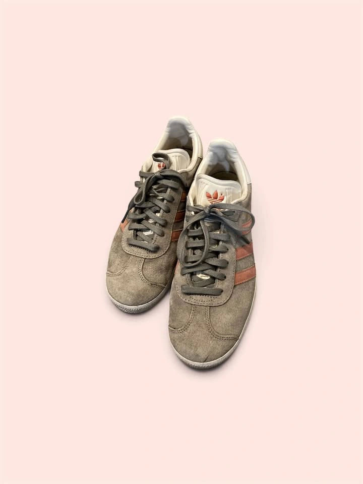 Adidas Gazelle Sneakers Size 8