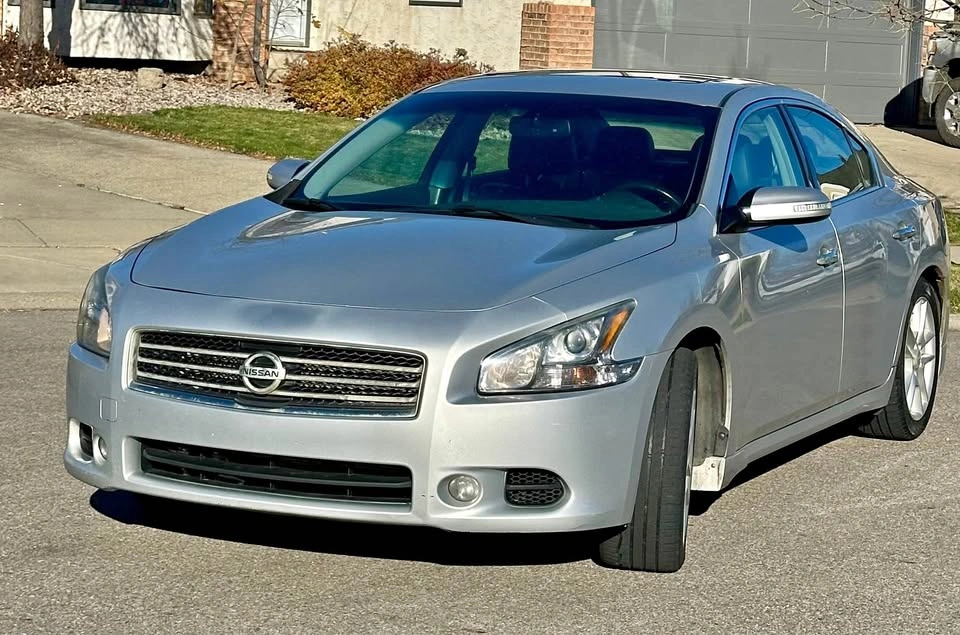 2009 Nissan Maxima SV V6 – Original Owner, 178,000 km