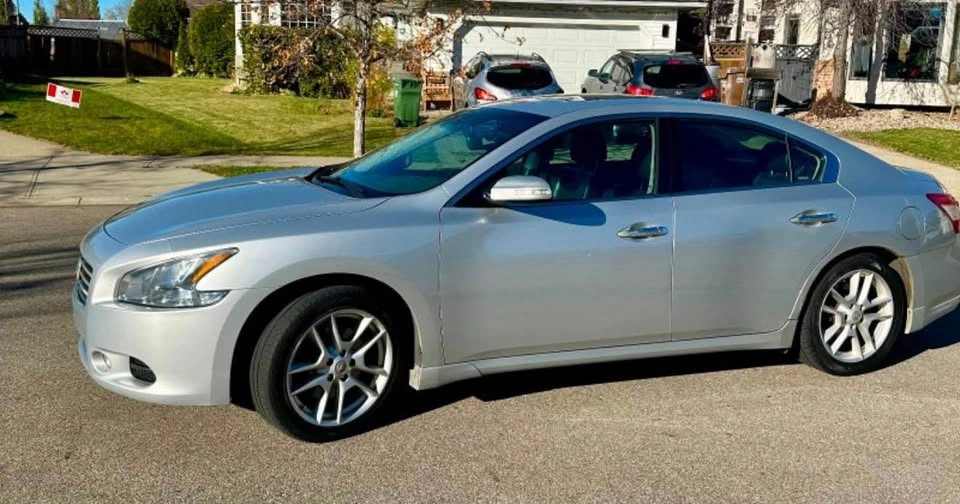 2009 Nissan Maxima SV V6 – Original Owner, 178,000 km - photo 2