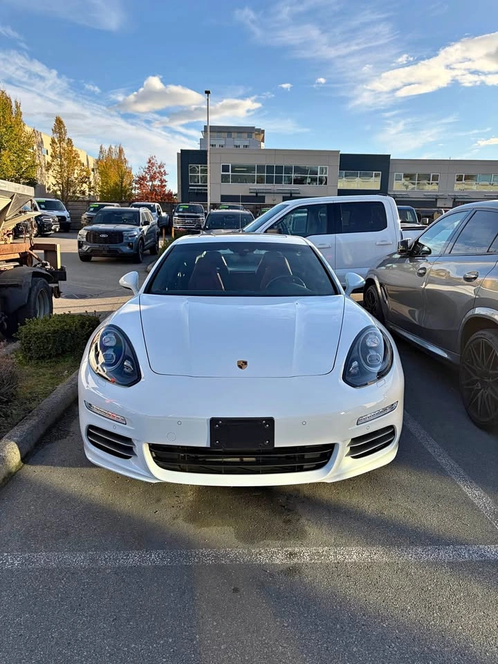 2015 Porsche Panamera