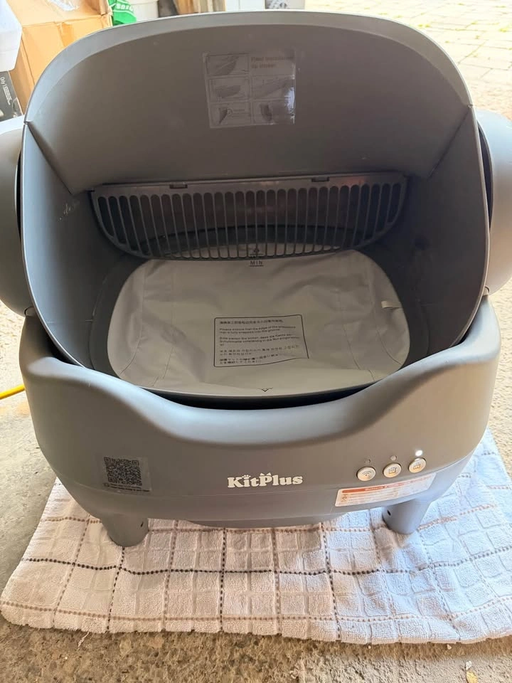 KitPlus Smart Automatic Self-Cleaning Cat Litter Box - photo 3