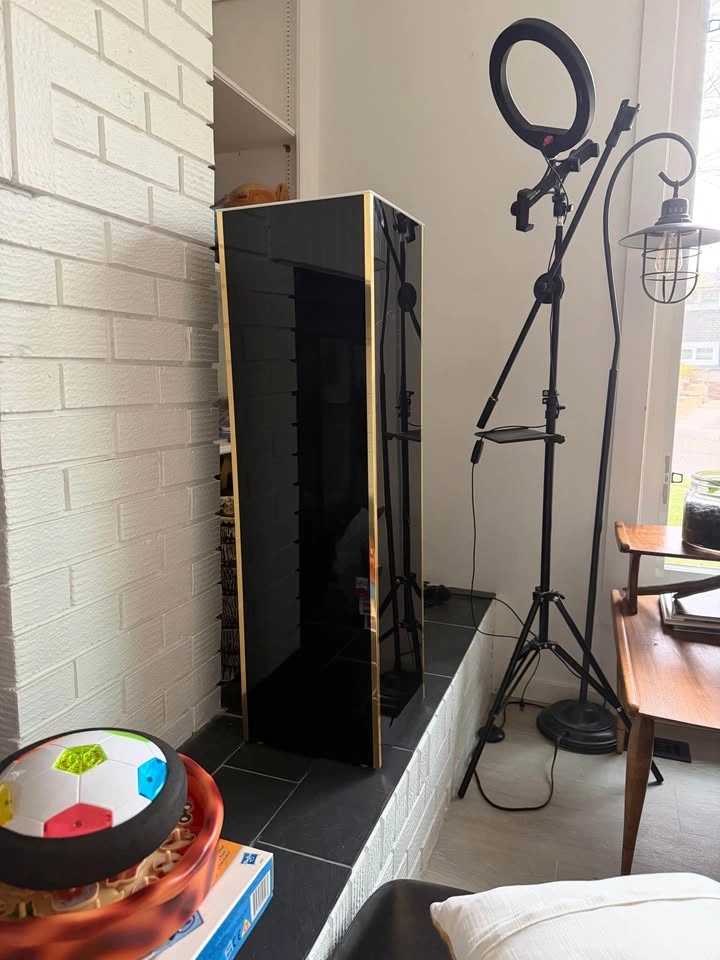 Modern Black & Gold Tower Display Cabinet / Pedestal Plinth - photo 2
