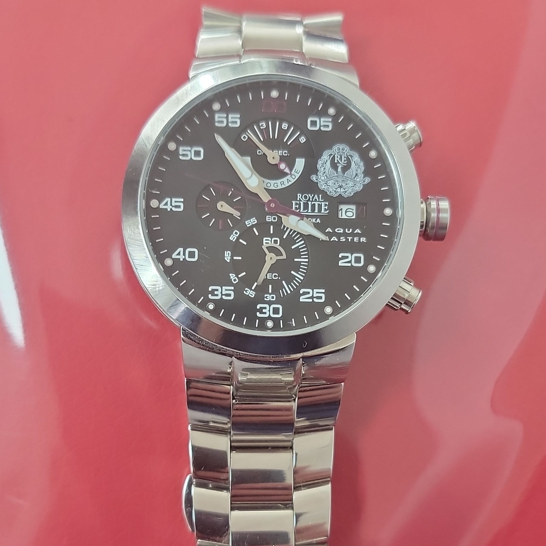 Royal Elite Aqua Master Chronograph Wristwatch Black Dial