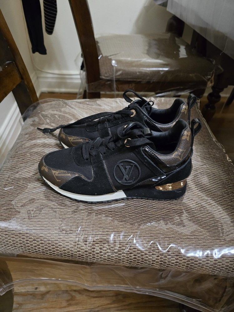 Louis Vuitton Sneakers For Women - photo 3