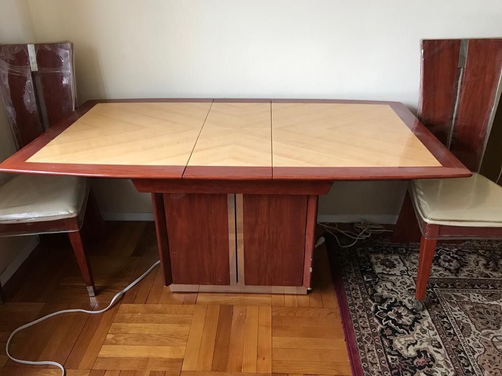 Dining Table and 6 Chairs
