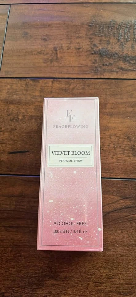 FRAGRFLOWING VELVET BLOOM Perfume Spray