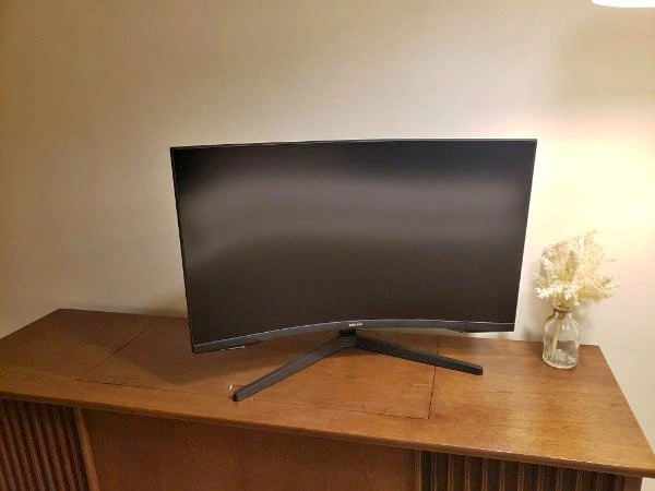 Samsung Odyssey G5 32" 144Hz 1440p 1000r Gaming Monitor