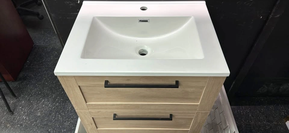 24” floating vanity - photo 2