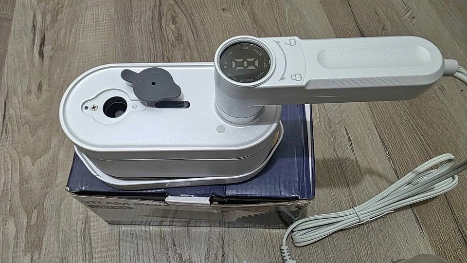 Steam Iron Ultra FG-S03