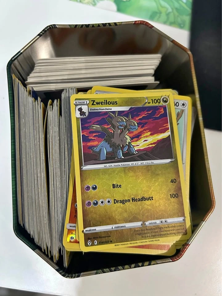 Pokémon Cards BIG Bulk Lot WITH Tin