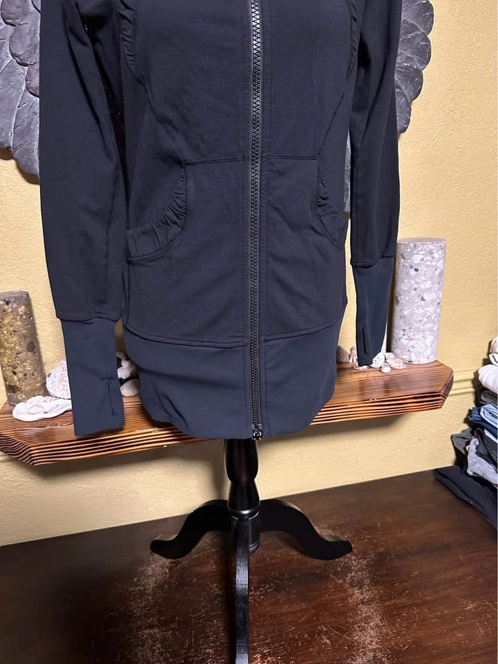 Lululemon Black zip up Sweater Jacket - photo 2