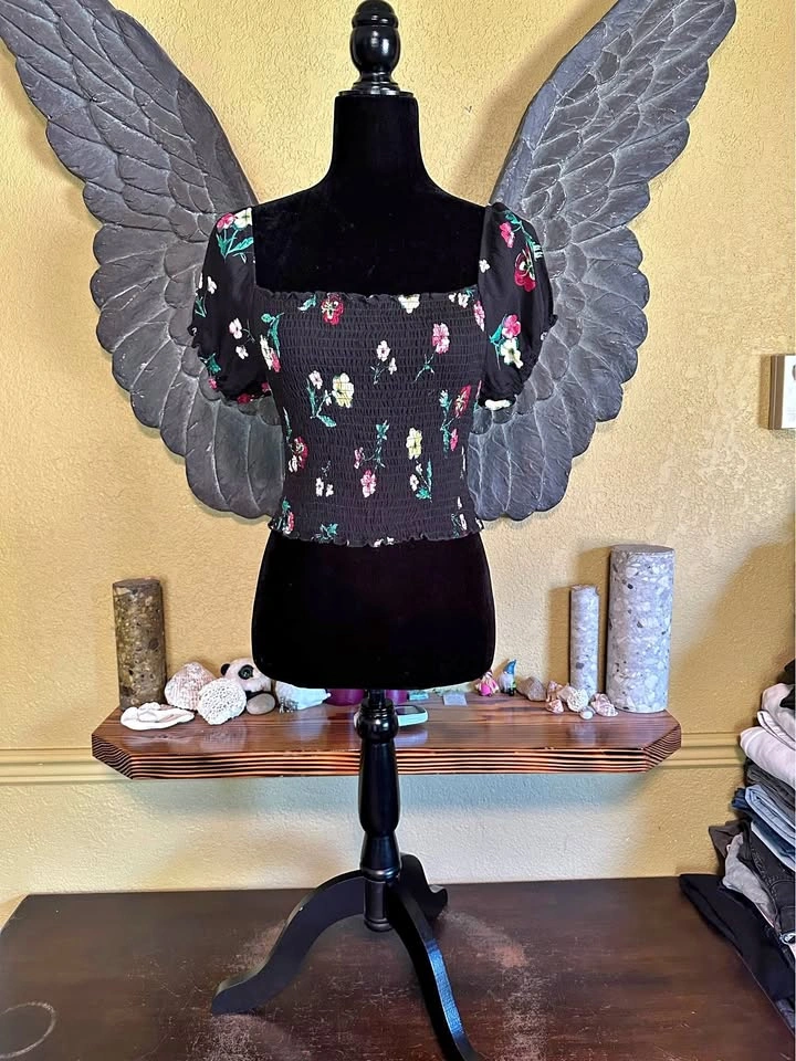 SWS Floral Black crop Top