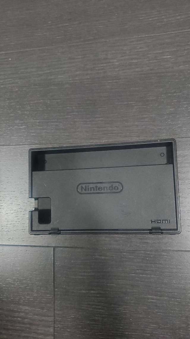 Nintendo Switch (Dock Only)