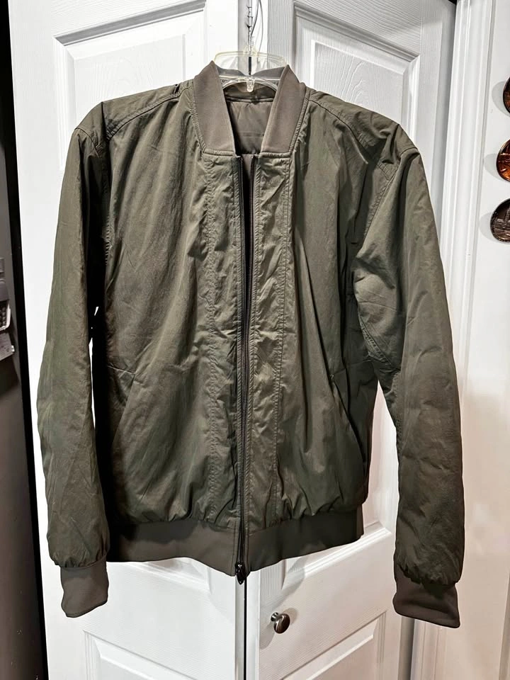 Lululemon Switch Over Bomber Jacket (Reversible) - Used once!