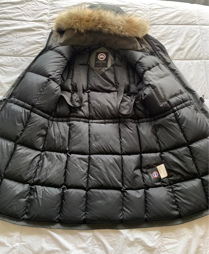 Canada Goose Trillium Parka Women’s M - photo 3