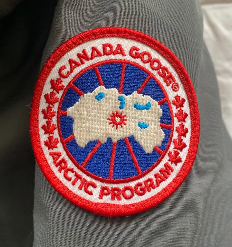 Canada Goose Trillium Parka Women’s M - photo 5