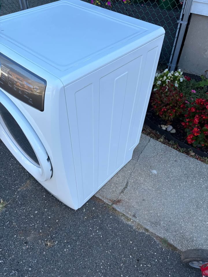 Electrolux 8.0 cu.ft Electric Dryer 27" - photo 4