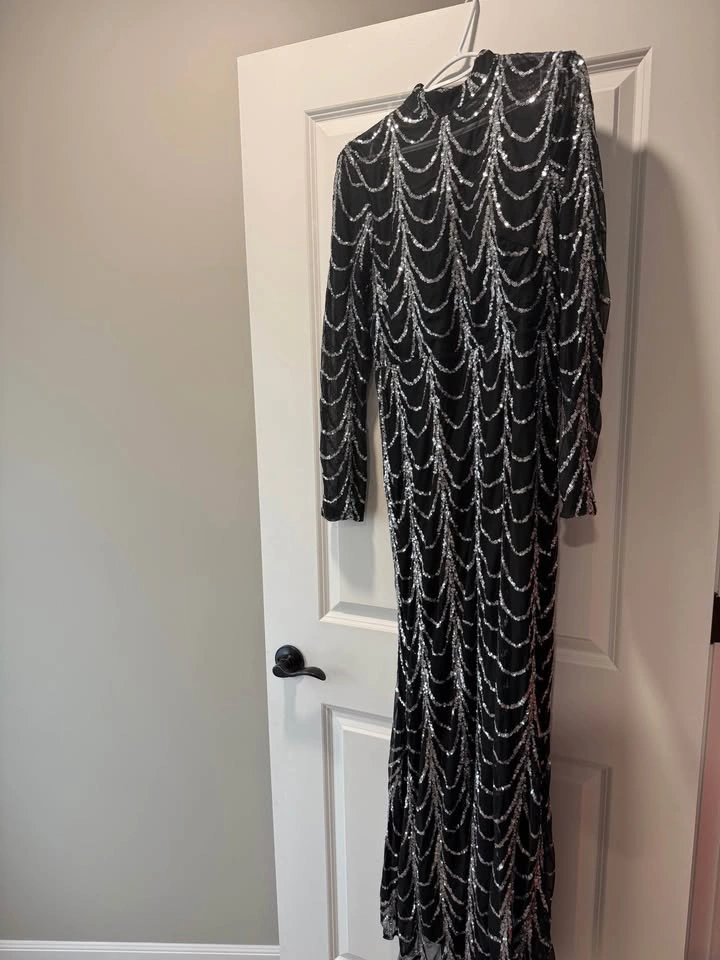 Mesh sequin dress size 12 large - photo 3