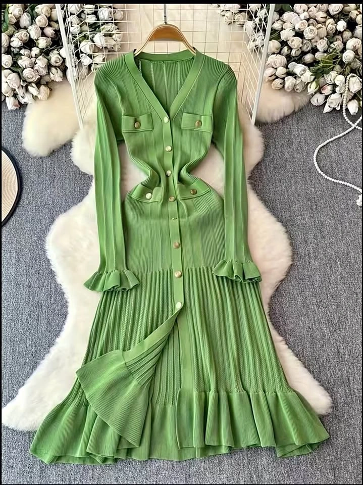 V neck dress size 12 large