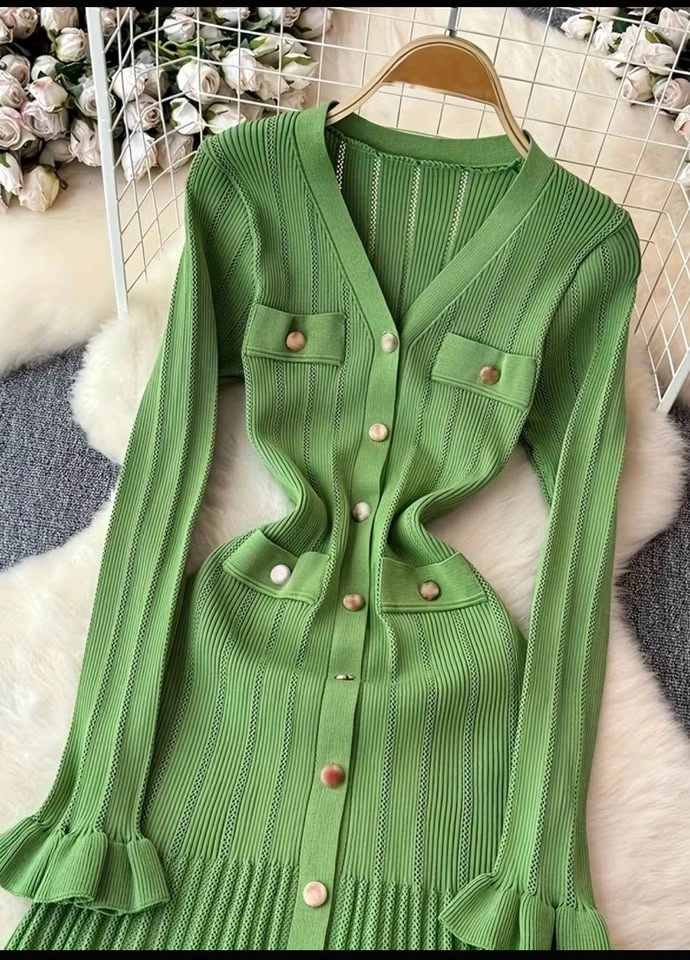 V neck dress size 12 large - photo 2