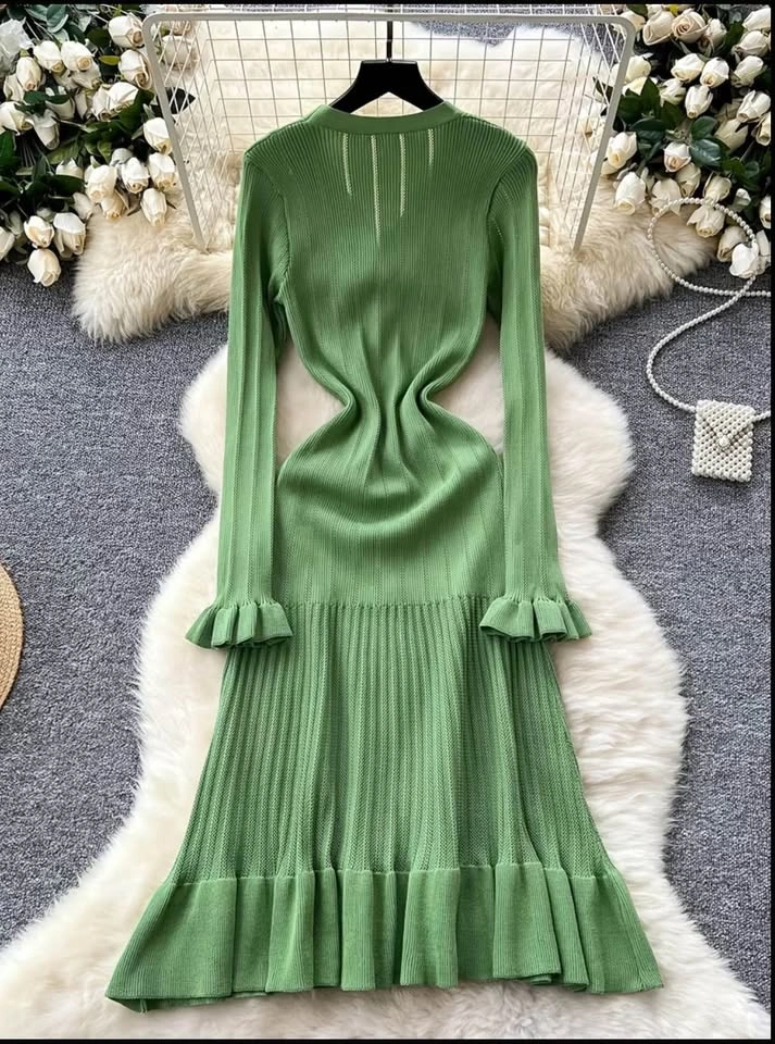 V neck dress size 12 large - photo 3