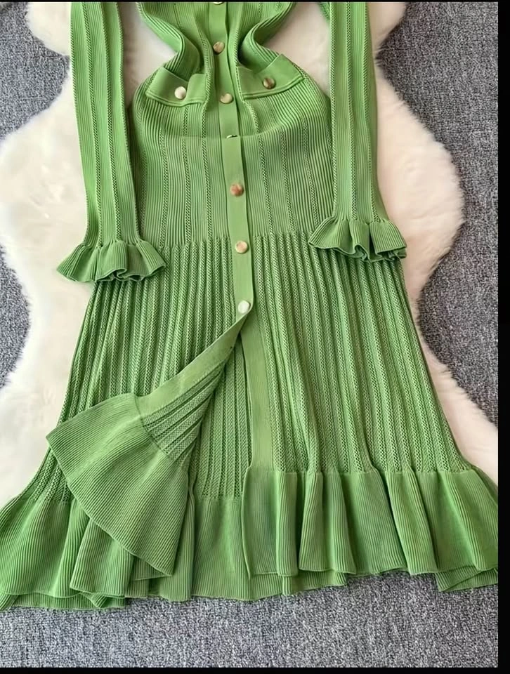 V neck dress size 12 large - photo 4