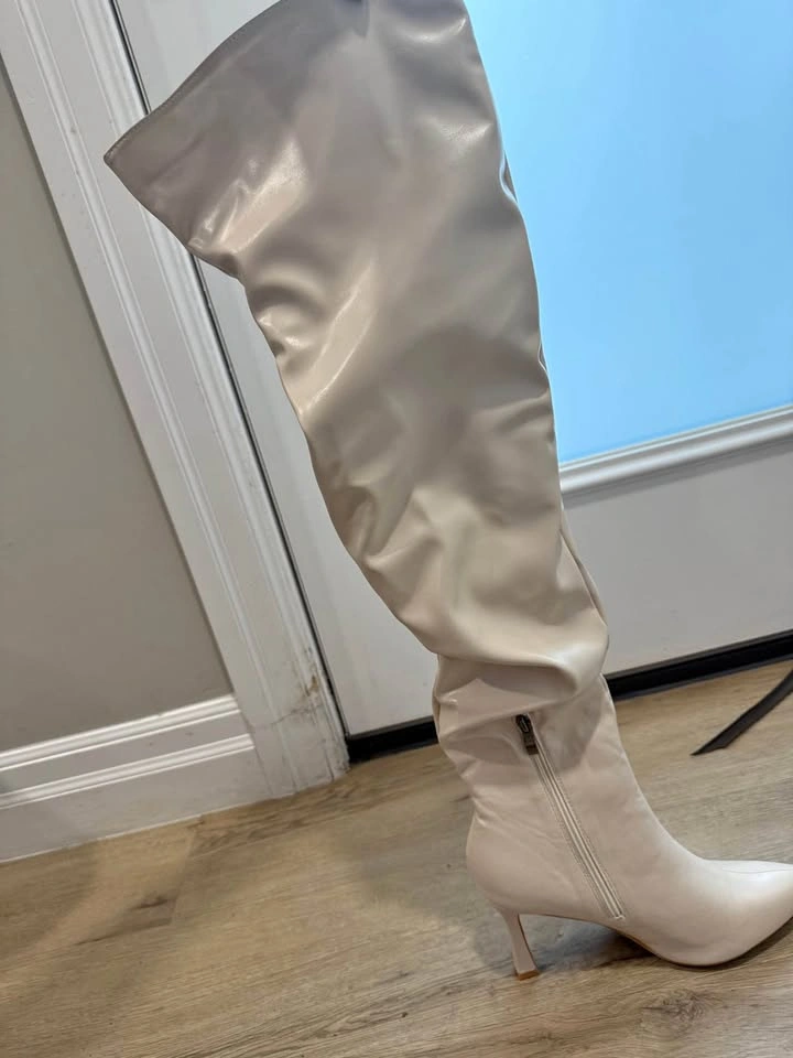 Boots size EU41