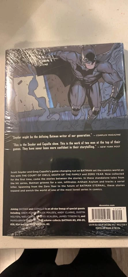 Batman graphic novel - graveyard shift - photo 2