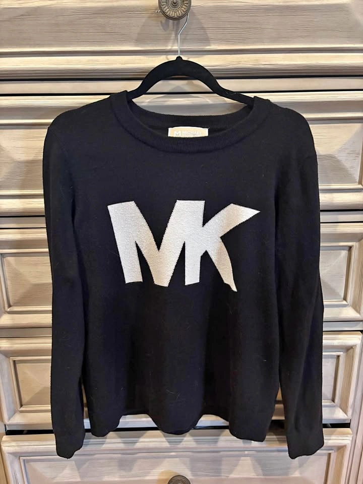 Michael Kors Women’s Sweater - Large