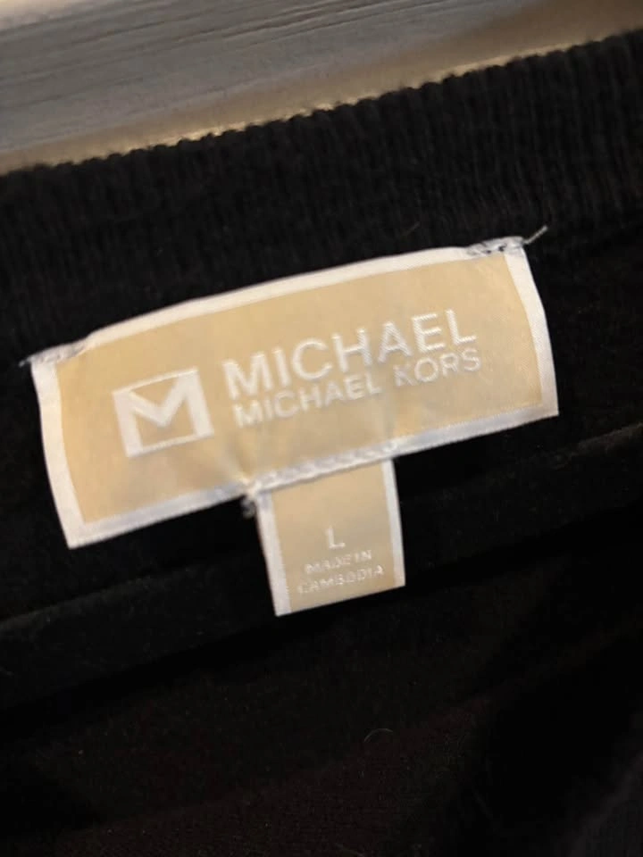 Michael Kors Women’s Sweater - Large - photo 2