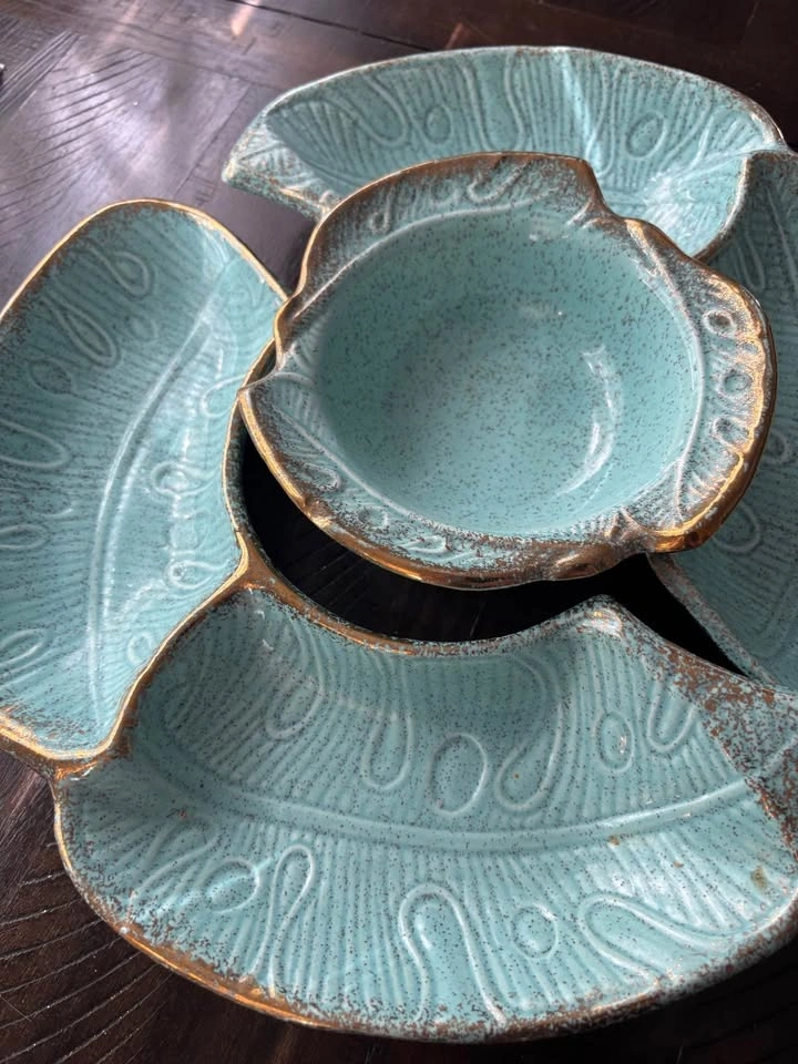 Mid century pottery serving bowls - photo 3