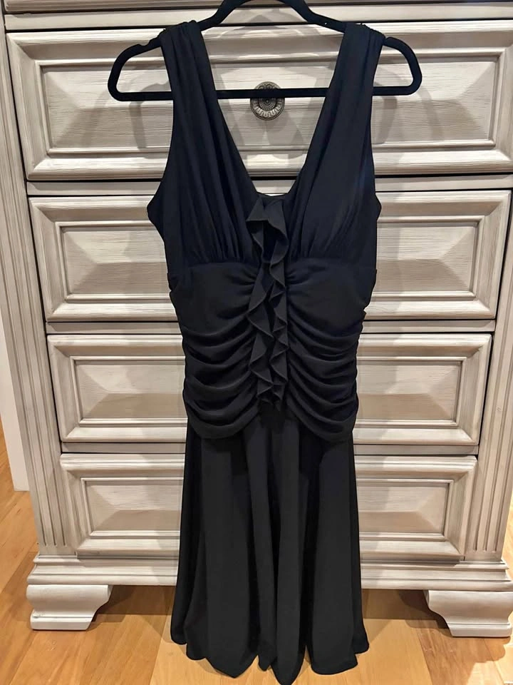 Black stretchy dress Medium