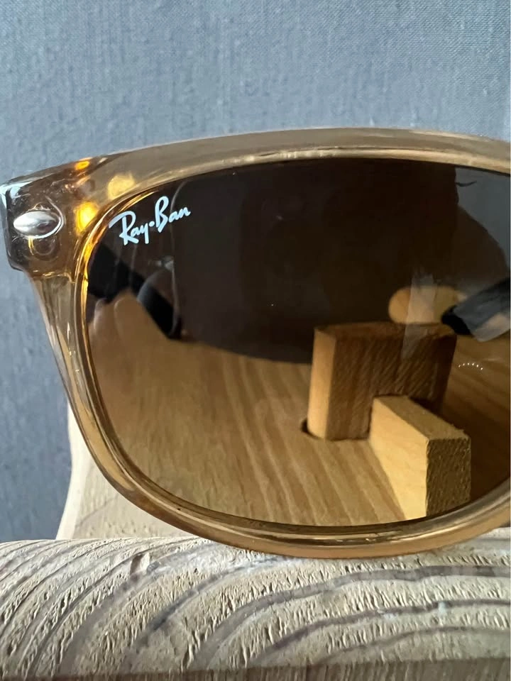 Genuine RayBan New Wayfarer - photo 2