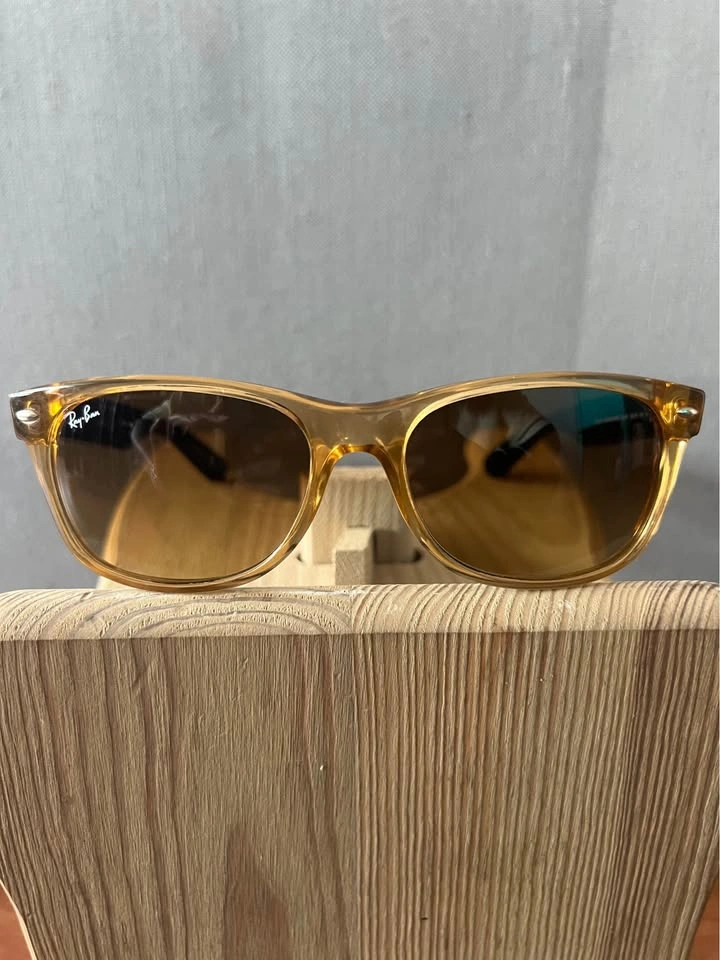 Genuine RayBan New Wayfarer - photo 3