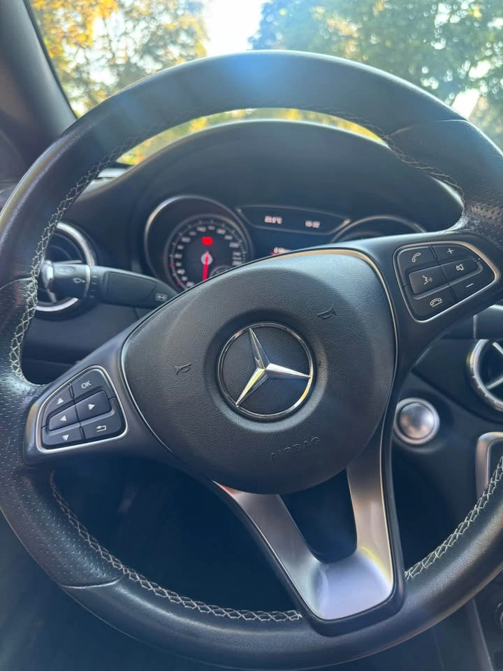 2017 Mercedes Benz CLA 250 as is - photo 5