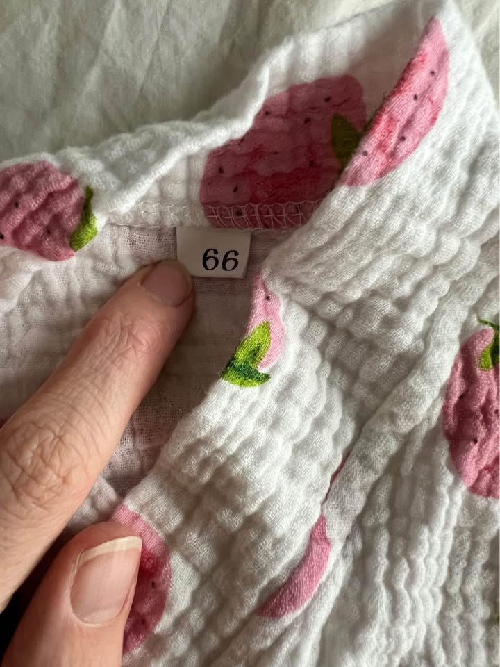 Girl 3-6 month bundle - photo 5