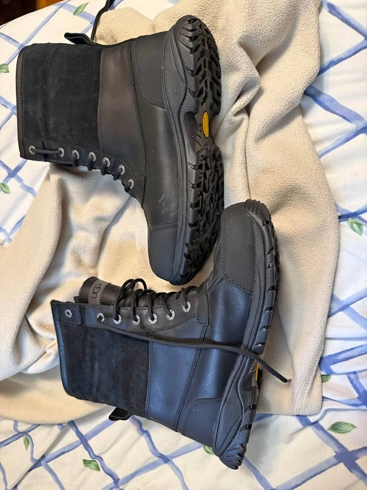 Winter boots for men