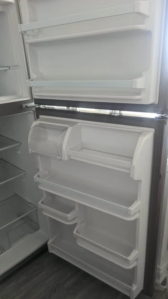 Whirlpool 30" Wide Stainless Steel Fridge - photo 3