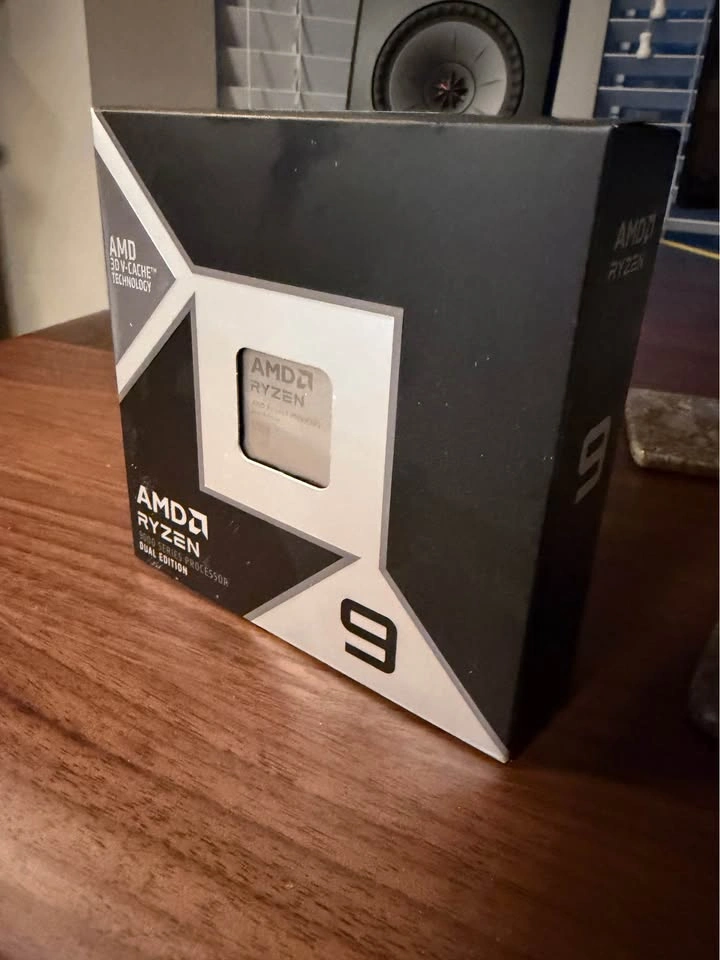 BNIB Factory Sealed – AMD Ryzen 9 9950X3D2 CPU (16-Core) - photo 2
