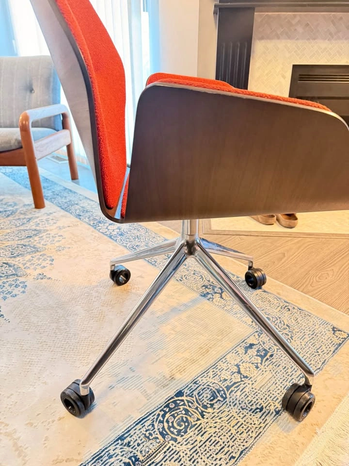 Davis Furniture "Ginkgo" Mid-Back Conference/Desk Chair - photo 3