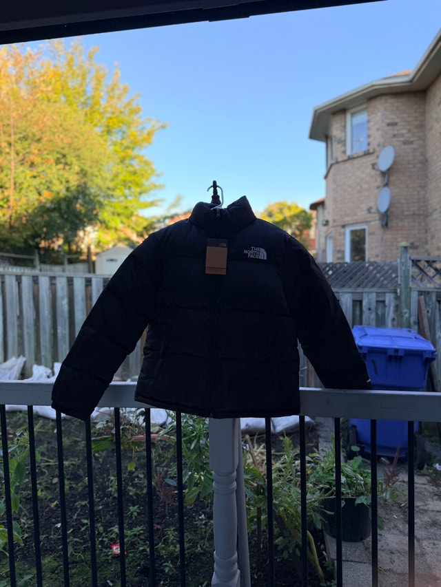 The North Face 700 Puffer Jacket